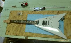 Shogun, By Z-Max Guitars 19 small