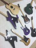 Guitar And Bass Replicas 1 small