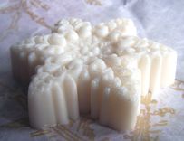 Three Bars 3 Pack - Snowflake Soap With Glitter, Peppermint Vanilla Scent 3 small