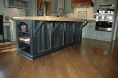 Verde Black 14 small