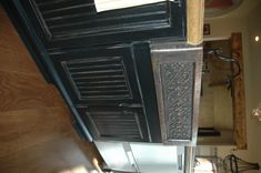 Verde Black 16 small