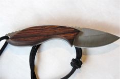 Skinner Knife - Cocobolo Wood Handle - Stainless Steel Blade - Black Leather Sheath 2 small