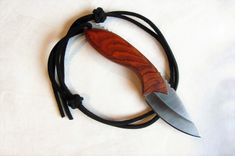 Skinner Knife - Cocobolo Wood Handle - Stainless Steel Blade - Black Leather Sheath 1 small