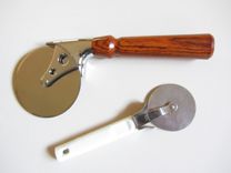 Ultimate Pizza Cutter With Cocobolo Handle 4 small