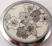 Double-Sided Compact Mirror With Custom Paper Design 1 small