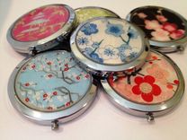 Custom Double-Sided Compact Mirrors 2 small