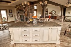 Traditional Hickory Kitchen 1 small