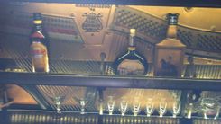 1910 Piano Bar / Liquor / Wine 4 small