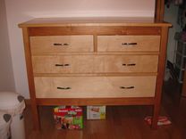 Maple Chest Of Drawers 1 small