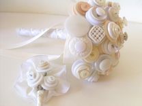 Vintage Cream And White Buttons Bridal Bouquet 4 small