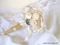 Vintage Cream Buttons Bridal Bouquet Set 1 small