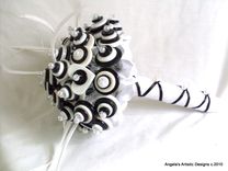 Tuxedo Black And White Buttons Bridal Bouquet 1 small