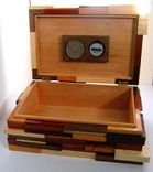 Abstract Shatter Top Humdor 4 small