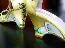 Lime Green Damask Set Of Shoes And Purse 5 small