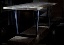 Quarter Sawn Oak Dining Table With Expanding Leafs 1 small