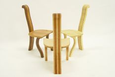 Curchairra 3 Leged Chair 5 small