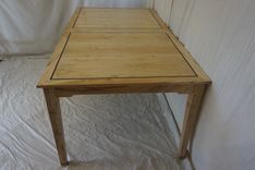Spalted Maple Dining Table.  Extends To Seat 8 / 10 2 small
