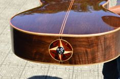 Classical Guitar Solid Nogal Back & Sides / Red Cedar Top. (Free 5 Day Expedited Ups Shipping) 3 small