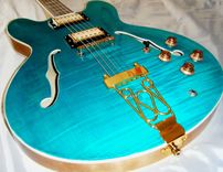 Hawkins Hb-35 Hollow Body Electric Guitar 1 small