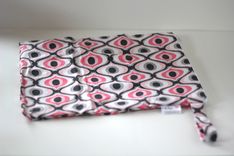 Large Lay Flat Messy Bags (Wet Bags) - Feelin' Groovy Bloom 3 small
