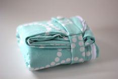 Xl Lay Flat Messy Bags (Wet Bags) - Aqua Pearl Bracelet 1 small