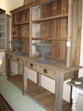 Hutch 3 small
