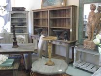 Hutch 4 small