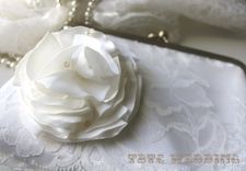Ivory Lace Wedding Purse With Flower Accent 1 small
