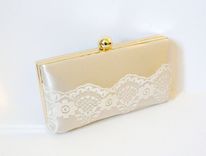 Champagne Shell Clutch Purse With Lace Accent 2 small
