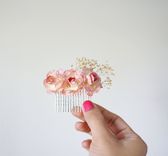 Victorian-Inspired Flower Girl Hair Comb With Gypsophila Flowers 1 small