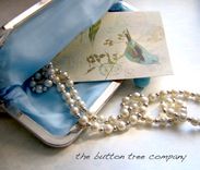 Green Clutch Purse With Lace Accent And Handmade Flower Appliques 1 small