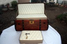 Antique Trunk/Love Seat 2 small