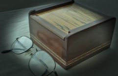 Walnut Keepsake Box 4 small