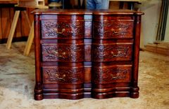 3-Drawer Alder Serpentine Chest Of Drawers 2 small