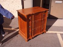 Solid Cherry Serpentine Chest Of Drawers 1 small