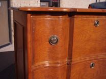 Solid Cherry Serpentine Chest Of Drawers 8 small