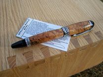 Fountain Pen In Beautiful Chrome And Spalted Maple Burl With 3-D Sculpted Band 1 small