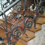 Forged Custom Metal Outdoor Railing Flower Pattern With Two Lamps. 4 small