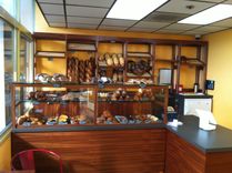 "Petits Pains" Bakery In Burlingame Ca 1 small