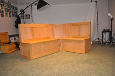Oak Breakfast Nook / Banquette 6 small
