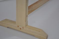 Figured Ash Breakfast Nook / Banquette 5 small