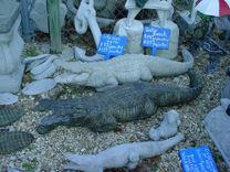 4 Foot Plus Life Like Alligator Concrete Statue Or Water Feature 5 small