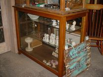 Store Displays, Show Cases, Movable Walls, And Shelving 5 small