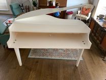 Custom Baby Grand Shaped Keyboard Stand 2 small