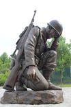 Bronze Life-Size Kneeling Soldier Monument 4 small