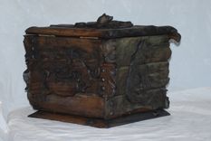 Hand Carved Tantalus Liquor Box 4 small