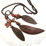 Three Leaves Necklace 1 small
