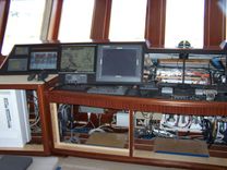 Mega Yacht Pilot House 3 small