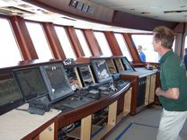 Mega Yacht Pilot House 4 small