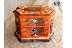 Womans Artisan Watch Box 5 small